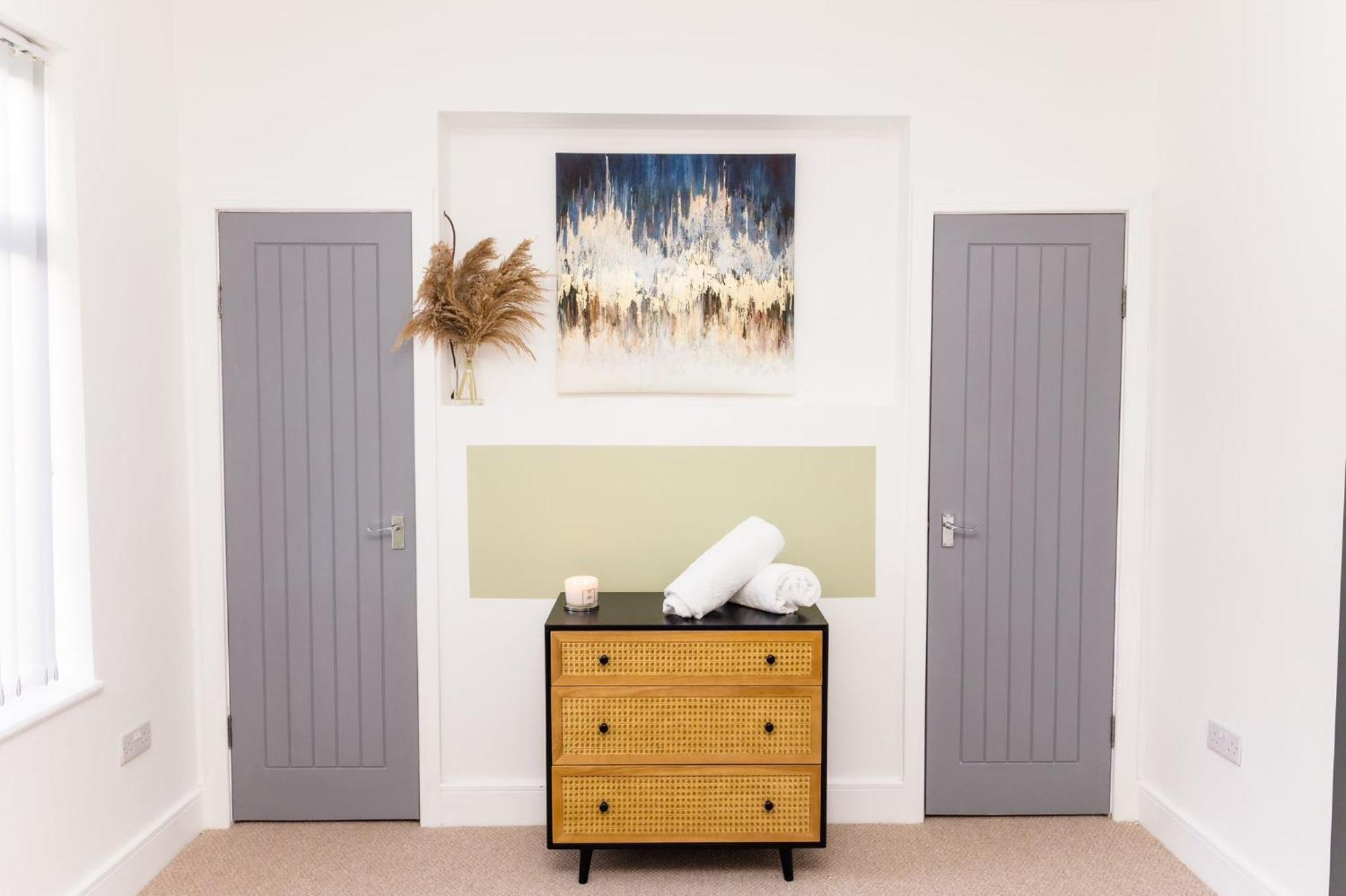 Muriel Retreat - Central Location - Free Parking, Fast Wifi, Smarttv With Netflix By Yoko Property Villa Redcar Exterior photo
